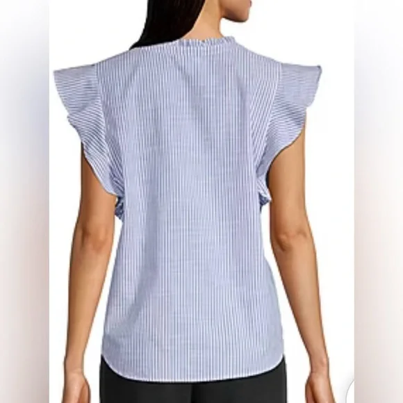 Liz Claiborne Women's Blue and Whote Flutter Sleeve Blouse EUC Size - Medium - Picture 3 of 4